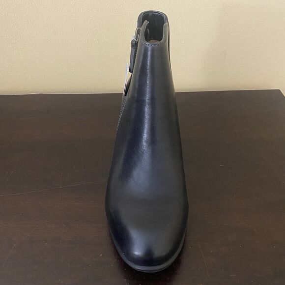 Comfortiva Women's Barras 7 Wide Black Boots - Picture 4 of 7